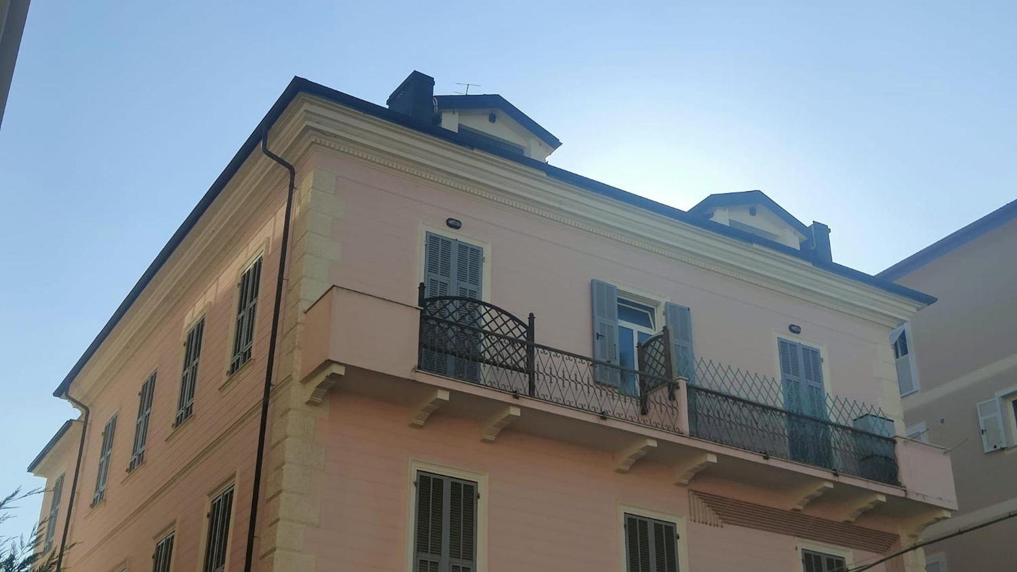 Apartmán Il Gioiello Di Pietra Pietra Ligure Exteriér fotografie
